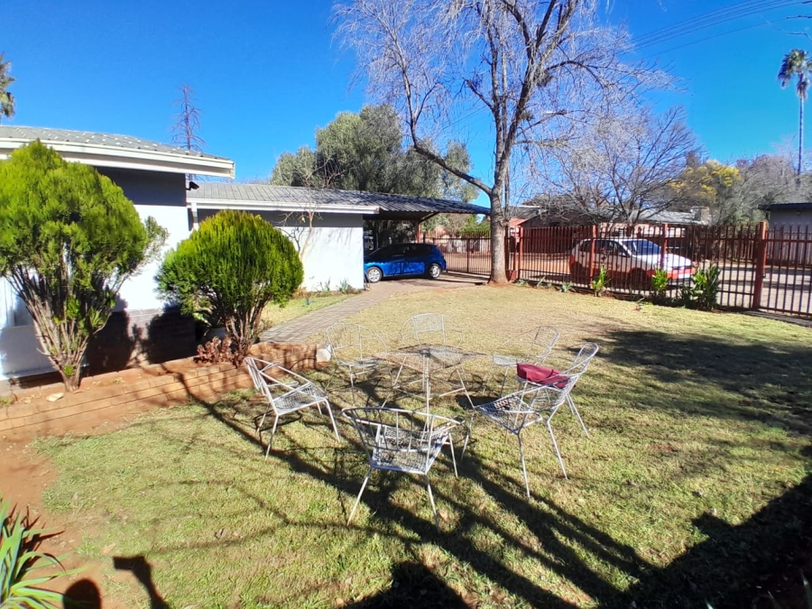 3 Bedroom Property for Sale in Kuruman Northern Cape